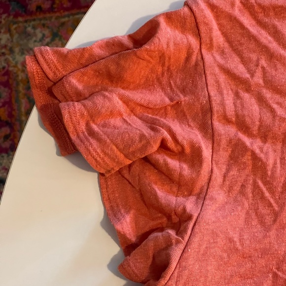 Old Navy Coral Flutter Sleeve Crewneck Tee - Picture 3 of 4